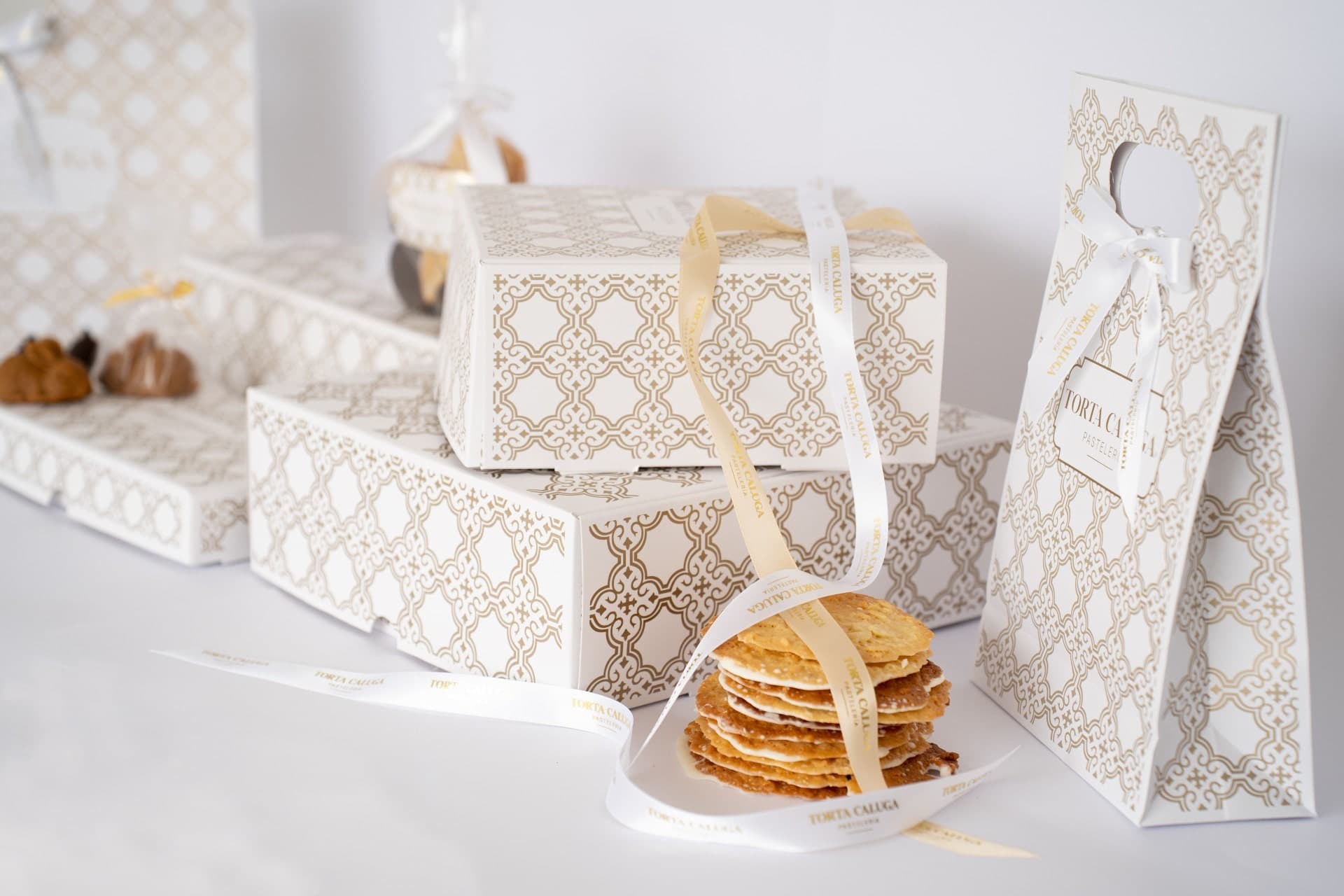 Venta Corporativa Torta Caluga